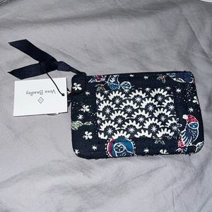 New - Vera Bradley Iconic Zip ID Case